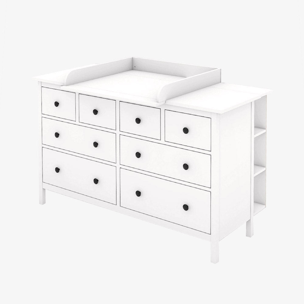 Große IKEA Hemnes Kommode mit Wickelaufsatz und Stauraumregal.