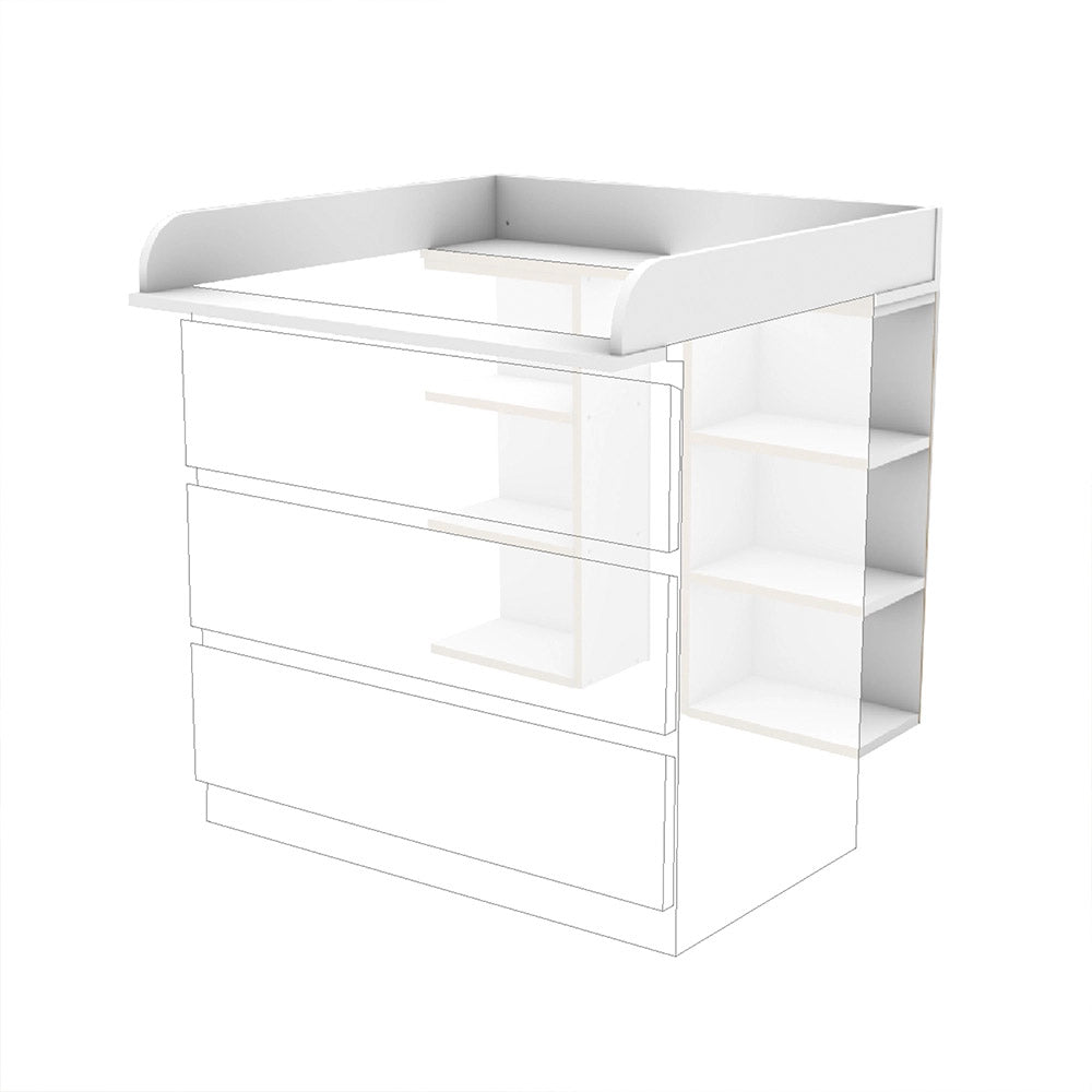 Wickelaufsatz für die Malm Kommode und 2 jeweils rechts und links angebrachte Stauraumregale in Weiß.
