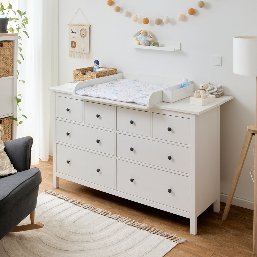 Ikea Hemnes Kommode + Wickelplatte + Auflage Wickeltisch 2024 Kommode